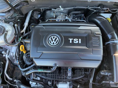 Used 2021 Volkswagen GTI S image 30