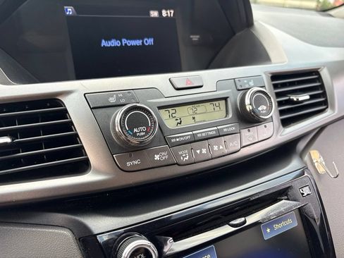 Used 2017 Honda Odyssey EX-L image 25