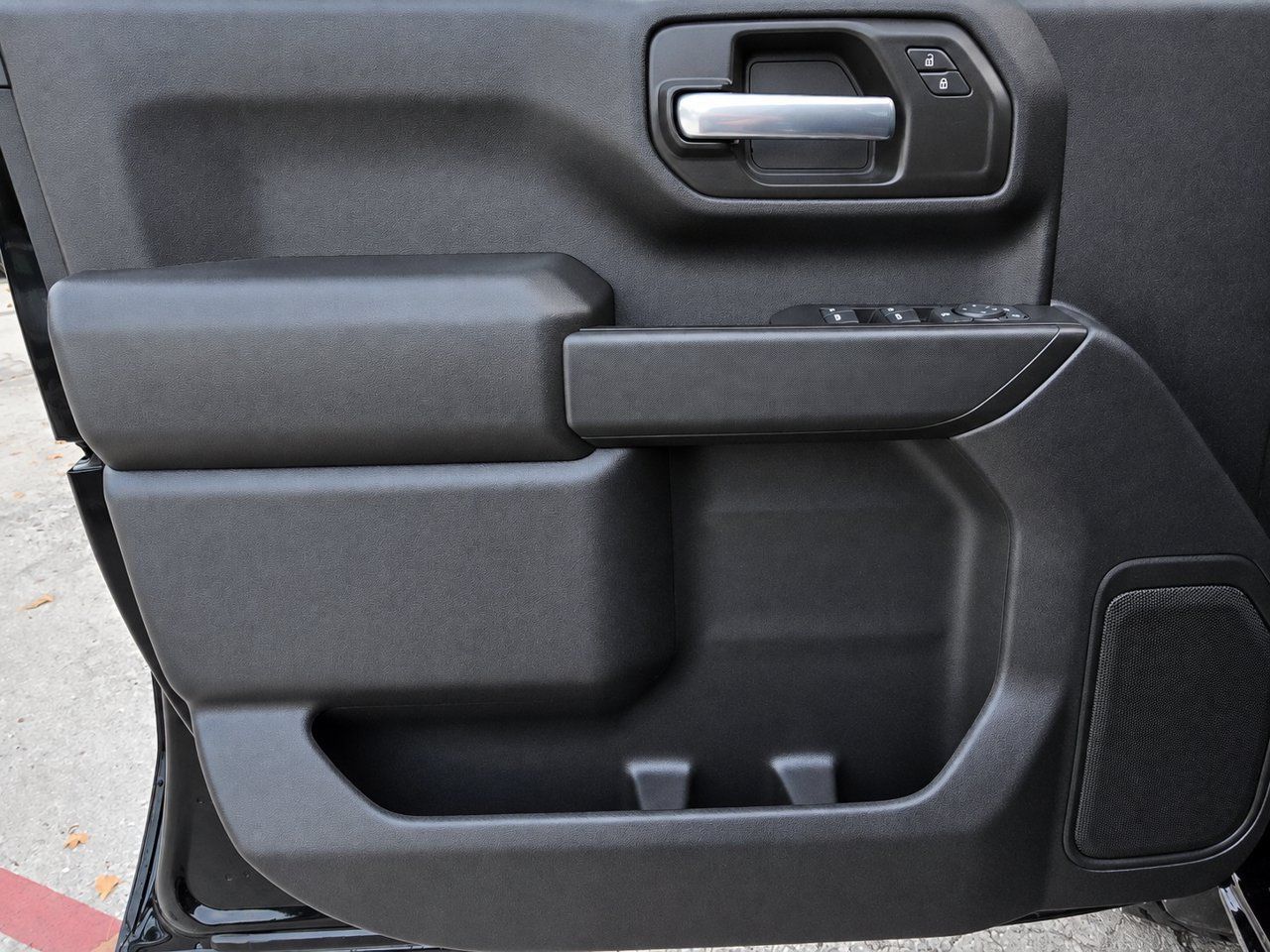 Certified 2025 Chevrolet Silverado 2500 Custom AWD/4WD image 16