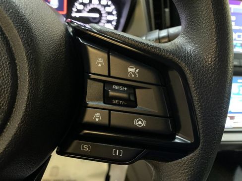 Used 2024 Subaru Crosstrek 2.0i w/ Crosstrek Mirror Package AWD/4WD image 28