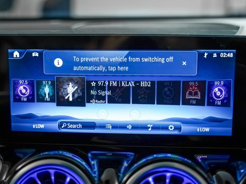 New 2025 Mercedes-Benz GLB 250 250 4MATIC image 19