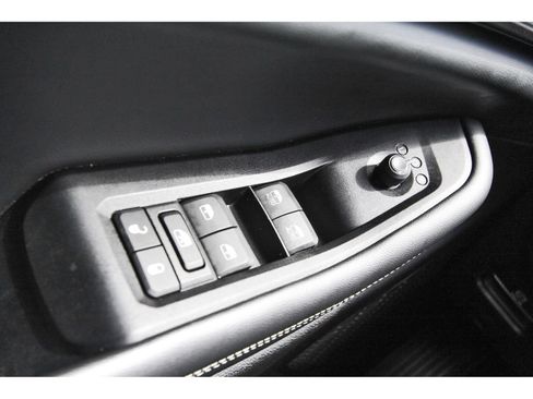Used 2023 Jeep Grand Cherokee L Laredo RWD image 20