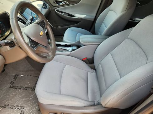 Used 2018 Chevrolet Malibu LT FWD image 12