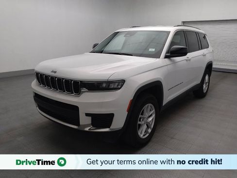 Used 2023 Jeep Grand Cherokee L Laredo RWD image 1