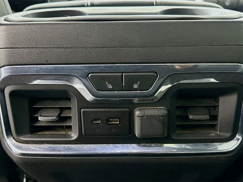 Used 2020 GMC Sierra 1500 AT4 w/ AT4 Premium Package image 27