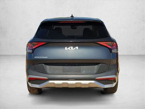 Used 2023 Kia Sportage LX FWD image 7