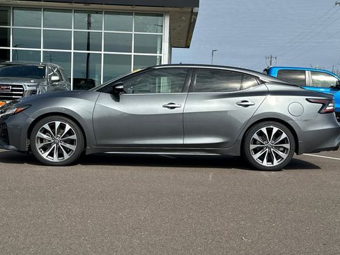 Used 2023 Nissan Maxima Platinum image 7