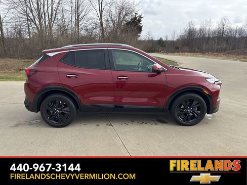 Certified 2025 Buick Encore GX Sport Touring FWD image 10