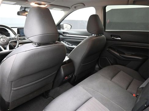 Used 2021 Nissan Altima 2.5 SV image 17