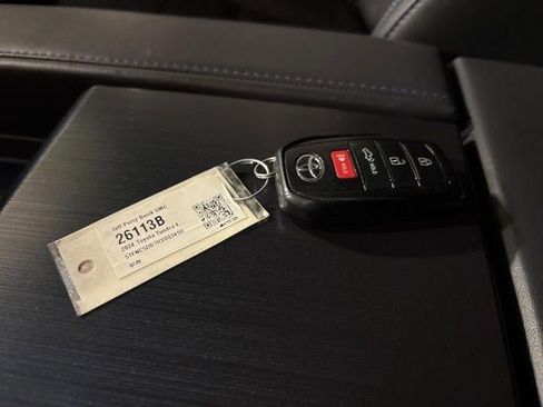 Used 2024 Toyota Tundra Platinum image 30