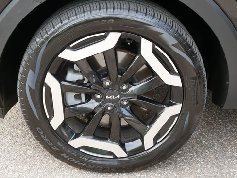 Certified 2025 Kia Telluride S AWD/4WD image 15