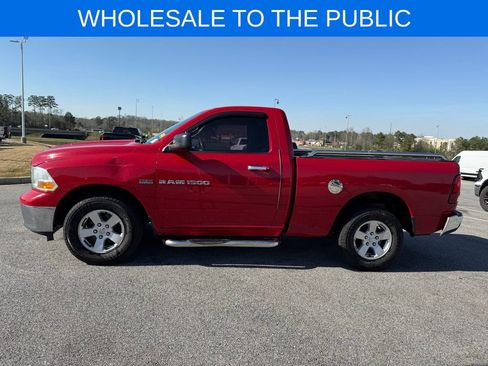 Used 2011 RAM 1500 Classic SLT image 2