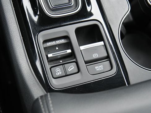 Used 2024 Honda Pilot EX-L image 30