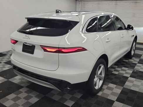 Used 2023 Jaguar F-PACE S image 6