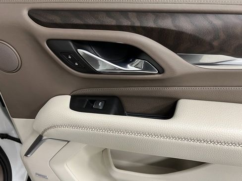 Used 2023 GMC Yukon XL Denali image 56