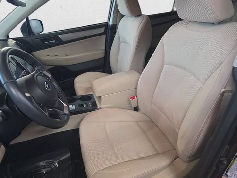 Used 2019 Subaru Outback 2.5i Premium AWD/4WD image 15