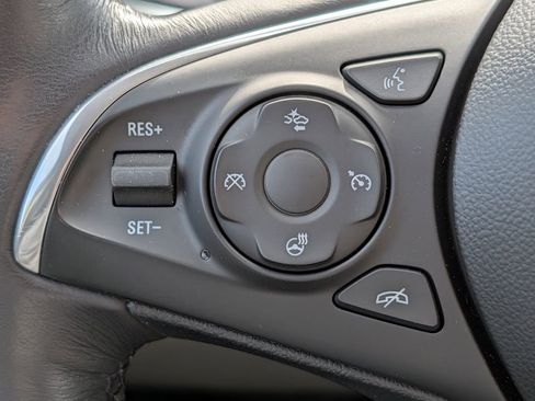 Used 2021 Buick Enclave Premium w/ Sun and Sites Package AWD/4WD image 48