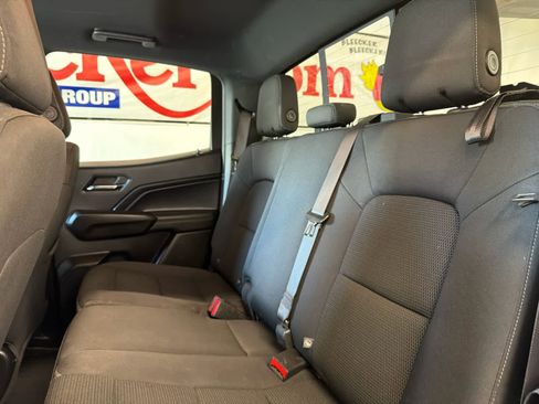 Used 2023 Chevrolet Colorado LT w/ LT Convenience Package image 20