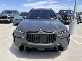 Used 2025 BMW X7 xDrive40i w/ Executive Package AWD/4WD video 1