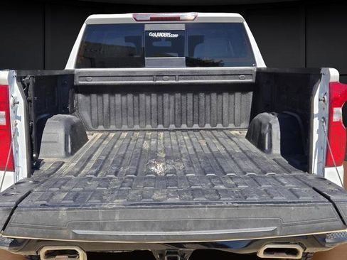 Used 2021 Chevrolet Silverado 1500 LT Trail Boss w/ Convenience Package II AWD/4WD image 7
