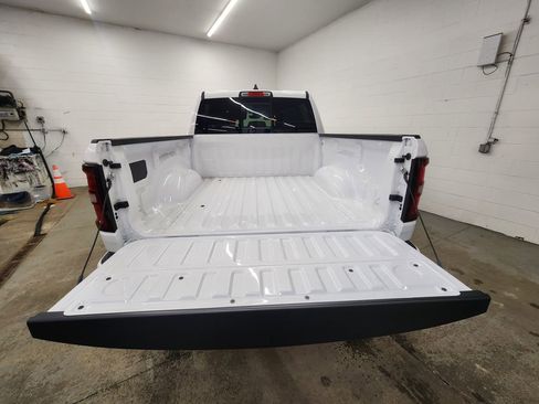 New 2026 RAM 1500 4x4 Crew Cab image 18