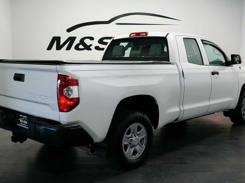 Used 2017 Toyota Tundra SR AWD/4WD image 4