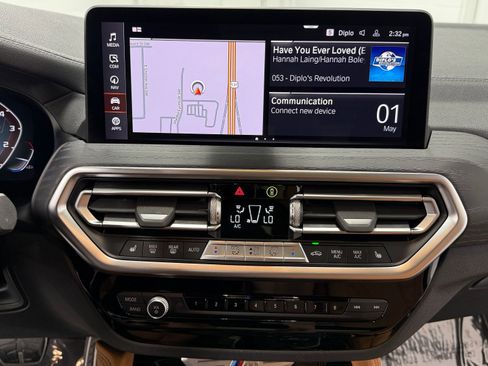 Used 2023 BMW X4 M40i AWD/4WD image 25