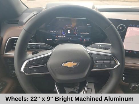 New 2026 Chevrolet Suburban High Country image 17