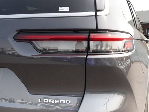 Used 2023 Jeep Grand Cherokee L Laredo w/ Trailer Tow Group (B) AWD/4WD image 6