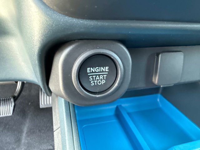 New 2026 Ford Maverick XLT w/ XLT Luxury Package FWD image 29