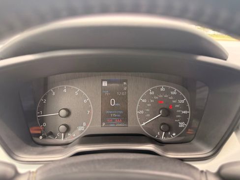 Used 2025 Toyota Corolla SE FWD image 19