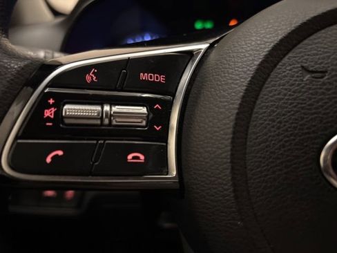 Certified 2019 Kia Forte LXS image 14