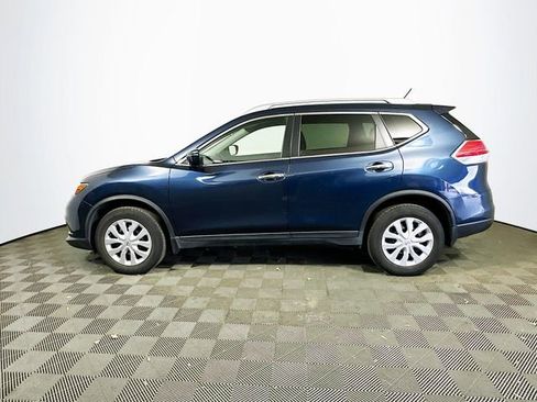 Used 2016 Nissan Rogue S w/ Appearance Package image 5