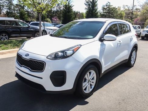 Used 2018 Kia Sportage LX image 8