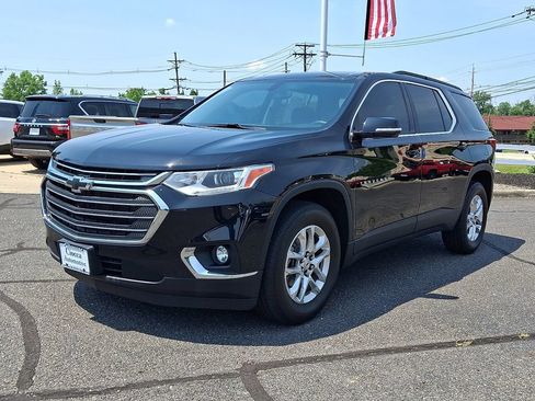Used 2020 Chevrolet Traverse LT FWD image 4