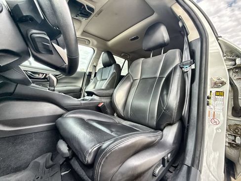 Used 2020 Subaru Outback Limited w/ Popular Package #2 AWD/4WD image 11