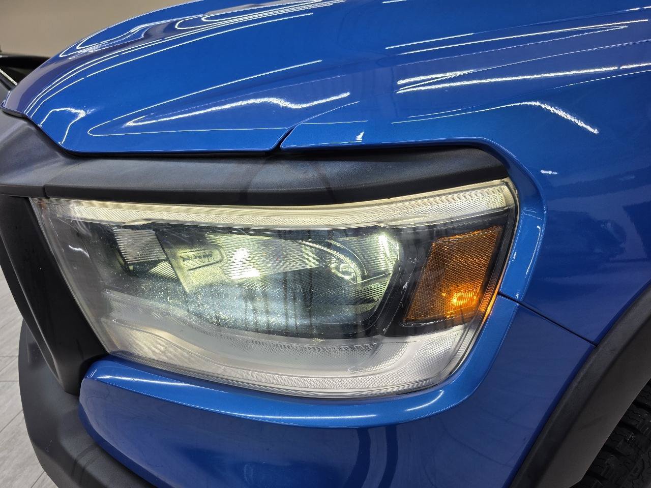 Used 2022 RAM 1500 Rebel AWD/4WD image 10