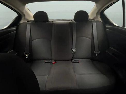 Used 2018 Nissan Versa S Plus FWD image 18