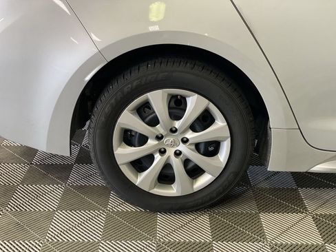 Used 2024 Toyota Corolla LE FWD image 18