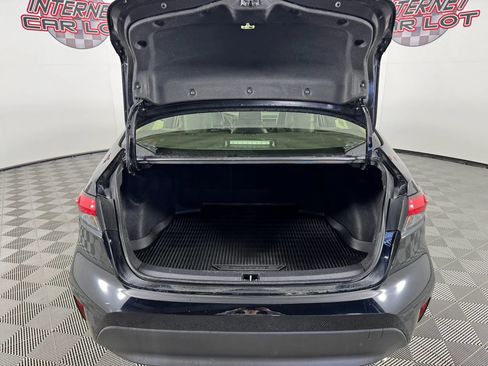 Used 2024 Toyota Corolla XLE image 28