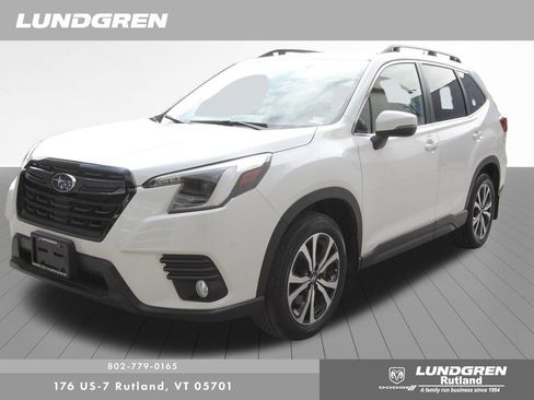 Used 2023 Subaru Forester Limited image 38