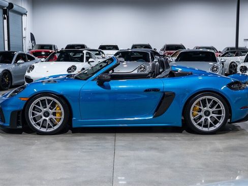 Used 2024 Porsche 718 Boxster Spyder RS RWD image 3