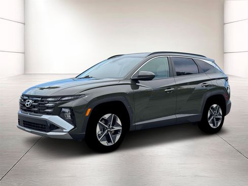 New 2026 Hyundai Tucson SEL Plus FWD image 2