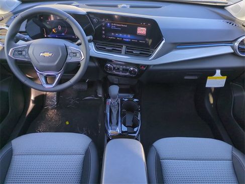 New 2026 Chevrolet Trax LT w/ Sunroof Package image 15