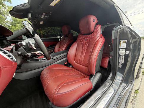 Used 2015 Mercedes-Benz S 550 4MATIC Coupe image 5