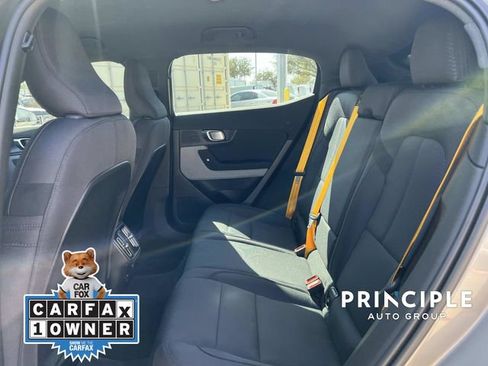 Used 2022 Polestar Polestar 2 Long Range Dual Motor w/ Performance Package image 28