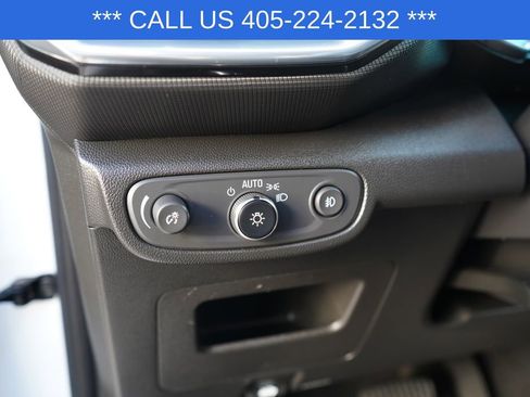 Used 2023 Chevrolet TrailBlazer LT image 29