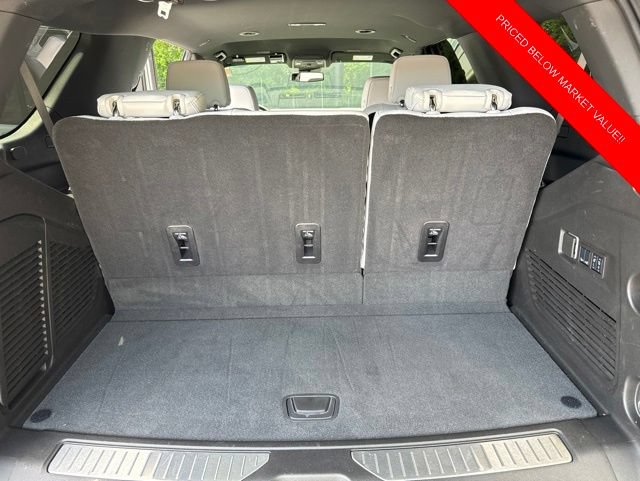 Used 2025 Chevrolet Tahoe Premier AWD/4WD image 26