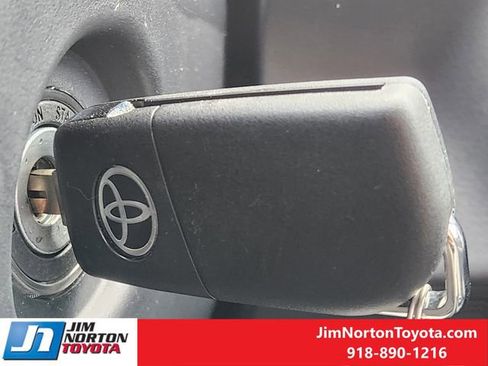 Used 2024 Toyota Camry LE image 23