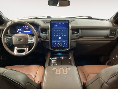 Used 2024 Ford Expedition King Ranch image 10